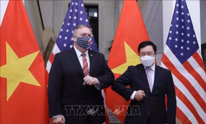 Phó Thủ tướng Phạm Bình Minh hội đàm với Ngoại trưởng Hoa Kỳ Michael Pompeo