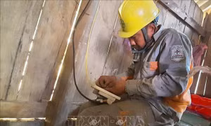 Điện lực Lai Châu chia sẻ khó khăn với đồng bào vùng cao