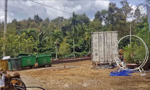 Tài xế xe cẩu tử vong do bị thùng container va vào đầu