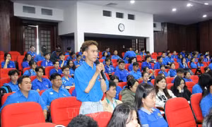 Xây dựng thế hệ thanh niên bản lĩnh, trí tuệ và hoài bão lớn