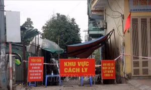 Xã 'vùng vàng' yêu cầu người dân không ra khỏi nhà