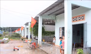 Điểm dân cư liền kề chốt dân quân biên giới - giữ gìn an ninh, ổn định đời sống