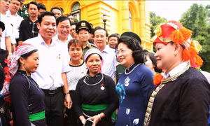Phó Chủ tịch nước Đặng Thị Ngọc Thịnh tiếp Đoàn đại biểu tiêu biểu tỉnh Lào Cai