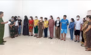 Triệt phá đường dây đánh bạc quy mô lớn dưới hình thức ghi lô đề, bắt giữ 17 đối tượng