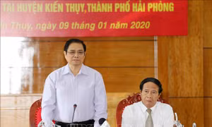 Lựa chọn, đề bạt cán bộ không để xảy ra chạy chức, chạy quyền