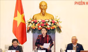 Bế mạc Phiên họp thứ 42 của Ủy ban Thường vụ Quốc hội