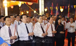 Chủ tịch Quốc hội Trần Thanh Mẫn dự Lễ tưởng niệm 725 năm Ngày mất của Anh hùng dân tộc Trần Hưng Đạo