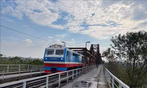 Từ 15h ngày 13/9, Hà Nội khôi phục giao thông trên cầu Long Biên