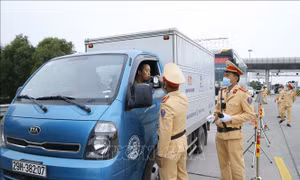 Ra quân bảo đảm trật tự, an toàn giao thông phục vụ bảo vệ Đại hội XIII của Đảng