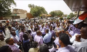 Nổ súng làm chết người biểu tình gần trụ sở của Bộ Quốc phòng Sudan