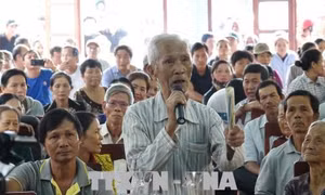 Vụ người dân chặn xe chở rác ở Đức Phổ, Quảng Ngãi: Đối thoại 'chưa hồi kết'