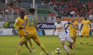 V.League 2018: Hoàng Anh Gia Lai thất bại 0 - 3; SHB Đà Nẵng giành trọn 3 điểm trên sân nhà