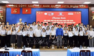 Chăm lo Tết cho cán bộ Đoàn có hoàn cảnh khó khăn