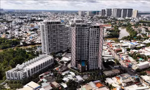 'Van' tín dụng mở có điều kiện, áp lực mới với thị trường bất động sản