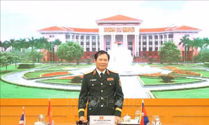 Đại tướng Nguyễn Tân Cương tiếp trưởng đoàn các nước ASEAN tham dự AMICLC-1