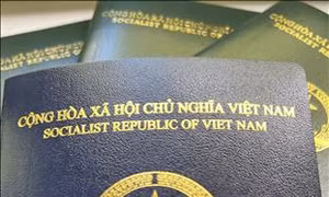 Đại sứ quán Việt Nam tại CH Séc tích cực giải quyết vấn đề liên quan mẫu hộ chiếu mới