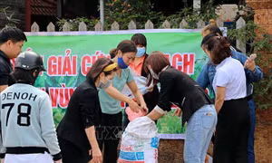 Hòa Bình hỗ trợ tiêu thụ nông sản cho vùng dịch
