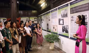 Trưng bày 'Làn sóng phản đối cuộc chiến tranh phi nghĩa của Mỹ ở Việt Nam'
