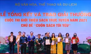 Trao giải Cuộc thi 'Giới thiệu sách trực tuyến' năm 2021