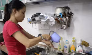 Mặn xâm nhập, người dân thành phố Đà Nẵng thiếu nước sinh hoạt