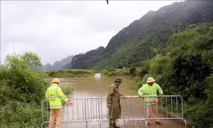  23 giờ đêm nay, cấm đường cao tốc Bắc - Nam phía Đông từ nút giao Nghi Sơn đến Vũng Áng