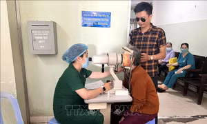 Phẫu thuật mắt miễn phí cho người nghèo tại Bình Thuận