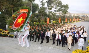 Ngày Thương binh - Liệt sỹ 27/7: Các địa phương dâng hương, hoa tưởng niệm, tri ân 