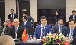 Việt Nam đề xuất ASEAN giữ vững đoàn kết, vai trò trung tâm và tuân thủ luật pháp quốc tế