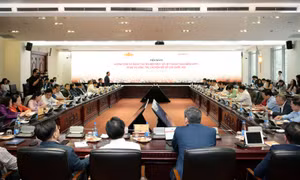 Quốc hội số: Tập trung sử dụng phần mềm quản lý văn bản, hạn chế công văn, giấy tờ