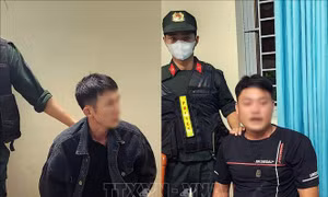 Bắt hai đối tượng đua xe tốc độ, ném pháo nổ vào người đi đường