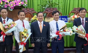 Kiện toàn các chức danh Phó Chủ tịch HĐND, Phó Chủ tịch UBND thành phố Cần Thơ