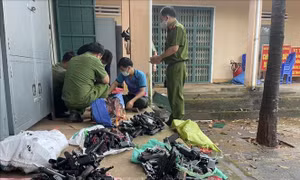 Thu hồi hơn 2.000 vũ khí, công cụ hỗ trợ và gần 2.000 viên đạn các loại