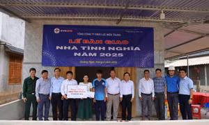 Bàn giao 3 Nhà tình nghĩa do EVNCPC hỗ trợ tại Quảng Ngãi