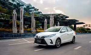 Toyota tung khuyến mại mùa mua sắm cuối năm