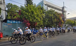 Kon Tum: Đạp xe hưởng ứng chiến dịch Giờ Trái đất năm 2025