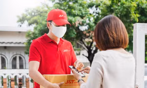 Tốc độ không còn là lợi thế độc tôn trong ngành vận chuyển
