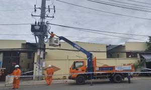 EVNHCMC đảm bảo cung cấp điện trong kỳ nghỉ Lễ 30/4 và 01/5