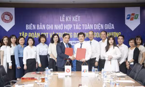 FPT ký kết thỏa thuận hợp tác với Đại học Ngoại thương