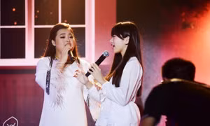 Chương trình nghệ thuật ‘Mẹ là Tình yêu” đong đầy cảm xúc