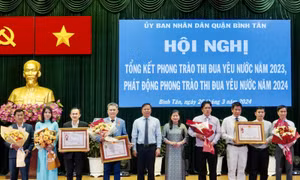 Công ty Qui Phúc vinh dự nhận Huân chương Lao động hạng Ba