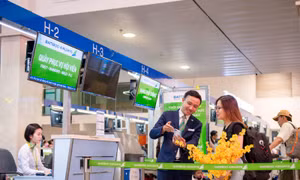 Bamboo Airways triển khai thẻ bay không giới hạn dịp Tết, trả góp 0%