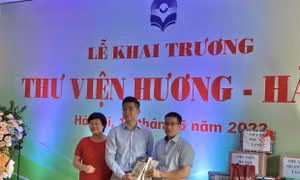Khai trương thư viện tư nhân phục vụ cộng đồng nhân kỷ niệm ngày sinh Bác Hồ