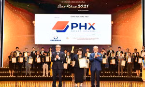 Giải pháp công nghệ trí tuệ nhân tạo dành cho giáo dục của PHX Smart School giành giải Sao Khuê