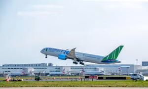 Skytrax vinh danh Bamboo Airways trong top hãng bay khu vực tốt nhất thế giới và châu Á