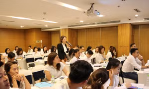 FE Credit triển khai đào tạo nâng cao chất lượng đội ngũ dịch vụ khách hàng 