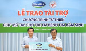 Vinamilk tiếp tục ủng hộ 500 triệu đồng cho bệnh nhi nghèo mổ tim năm 2022