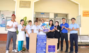 Đăk Nông: Tri ân ngày thầy thuốc Việt Nam 27/2