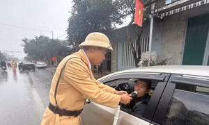 Nâng cao nhận thức, ý thức tự giác chấp hành pháp luật của người tham gia giao thông