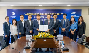 Ngân hàng Shinhan Việt Nam và Công ty TNHH bảo hiểm Samsung Vina ký kết hợp tác kinh doanh