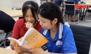 Học tập phong cách viết báo của Chủ tịch Hồ Chí Minh